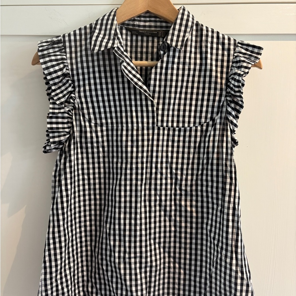 Zara sleeveless ruffled gingham blouse